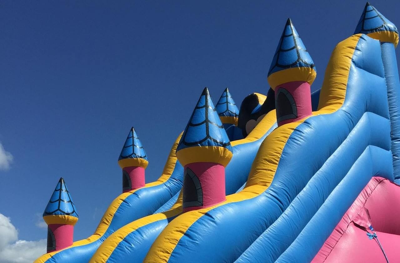 bouncing castle rental service