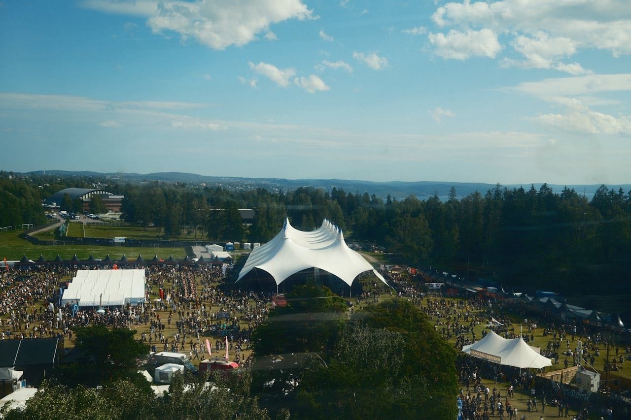 event canopy rental service 