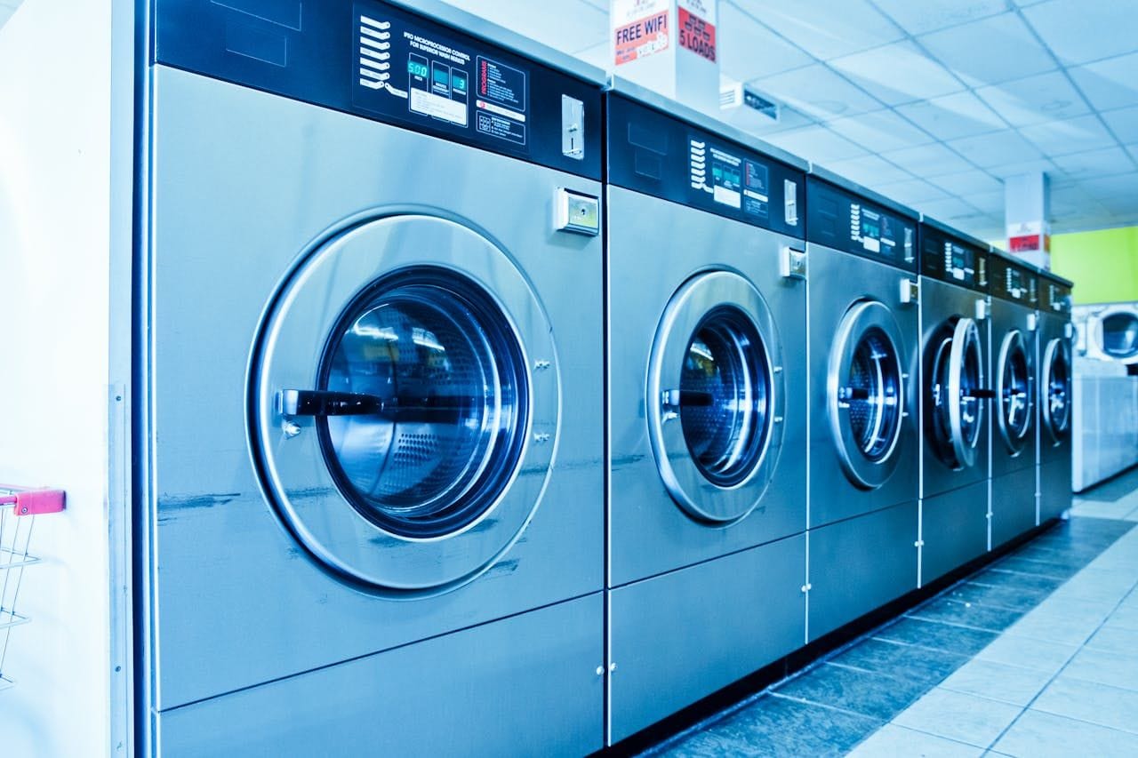 washing machine for dry cleaning and laundry service
